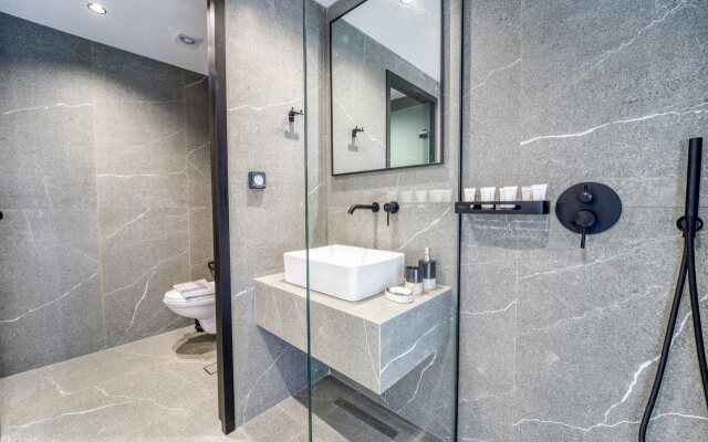Island Sea Side Hotel - Adults Only