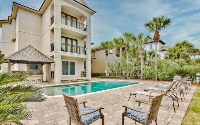 Seastar Palazzo Luxury Across From Beach