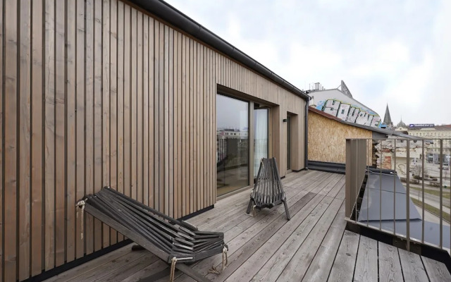 Numa Vienna Wood