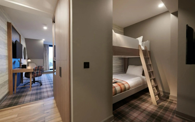 Cameron House On Loch Lomond