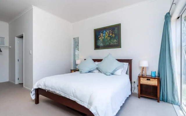 Magnifique - Mangawhai Holiday Home