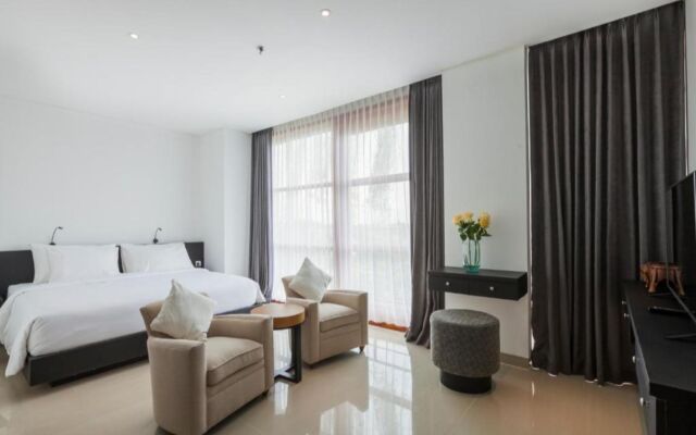 Imani Suites