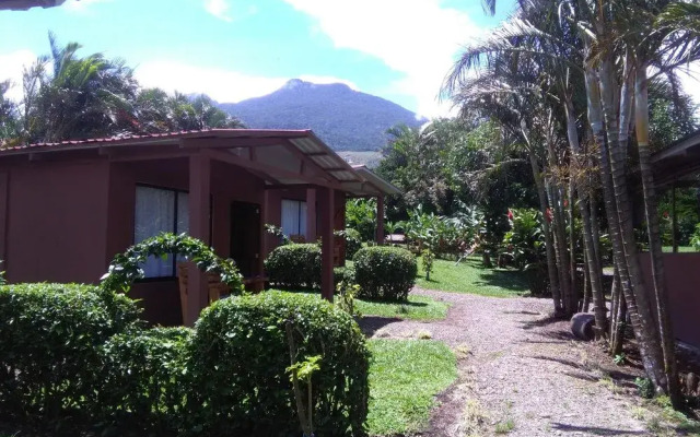 Paraiso Volcano Lodge