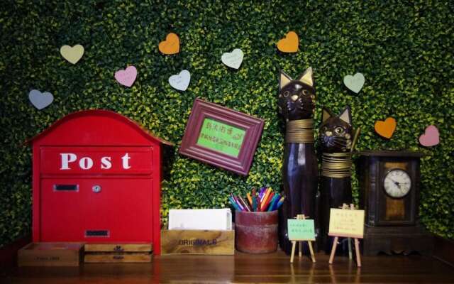 the Green Youth Hostel,Hangzhou