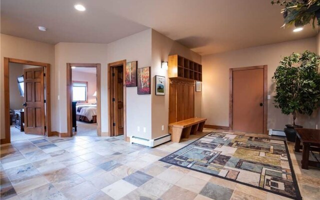 Churchill Lodge Grande