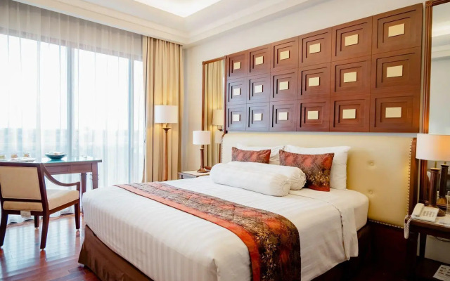 The Sunan Hotel Solo