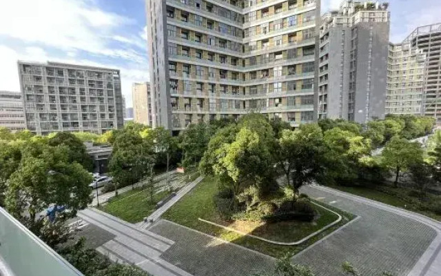 Shanghai Fools Fools Apartment