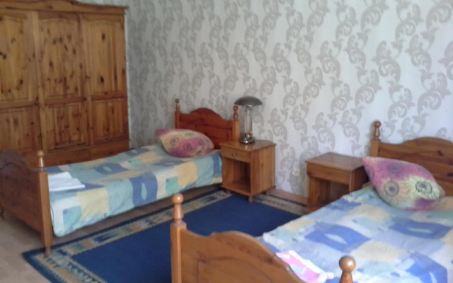 Accommodation near the sea on Artillery street