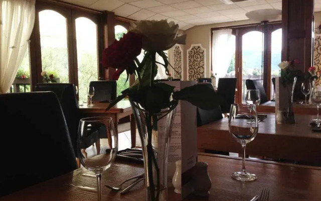 White Waters Country Hotel