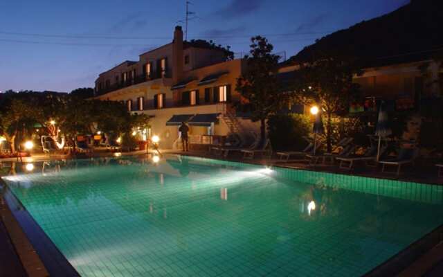 Hotel Villa Tre Sorelle