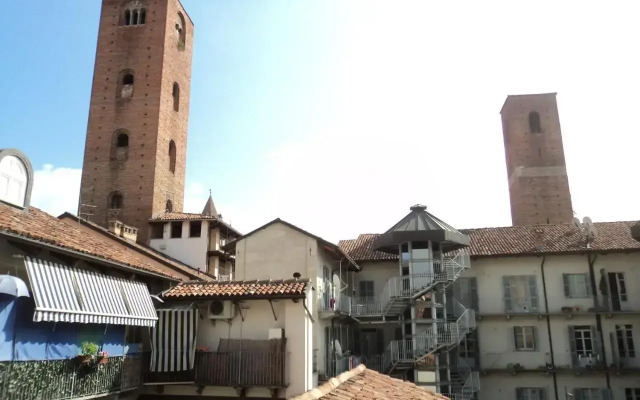 Via Pertinace 1 - Appartamento