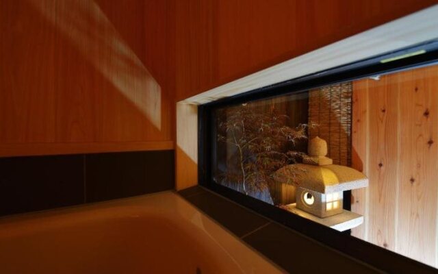 Kyoto Tachibanaya Okazaki West