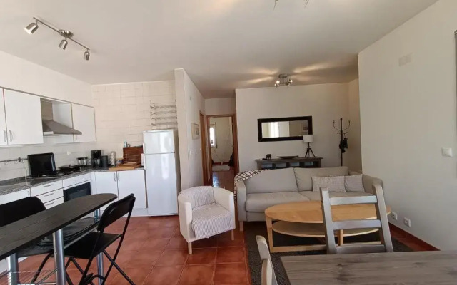 Quinta Gomeira by Amandio Batista