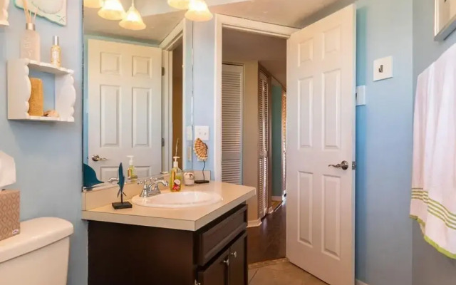 Bridgeport Condo 209