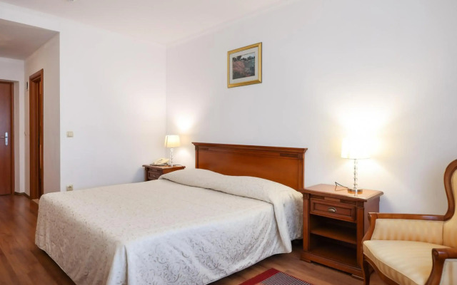 Hotel Val All Inclusive