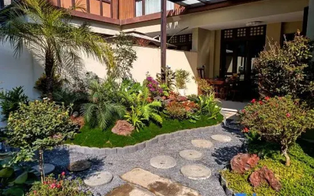 Qingkai Garden Homestay (Dai Ethnic Ancient Town)