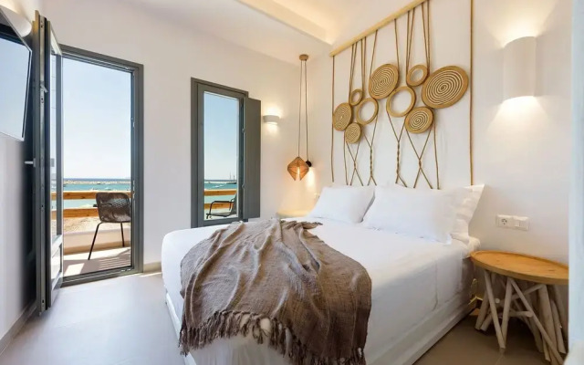 Kiano Suites Paros