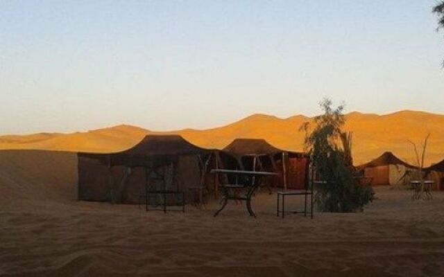 Camel Safari Camp