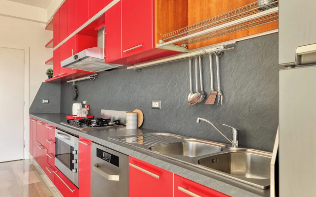 Stylish 2BR flat next to Navigli