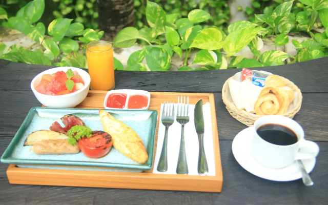 Grandmas Plus Hotel Airport