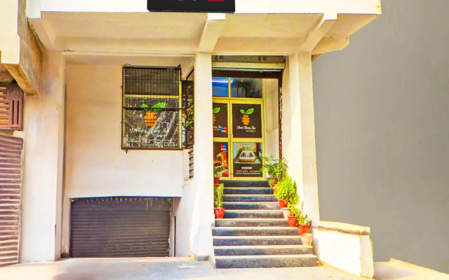 OYO Flagship 26685 Palam VIllage