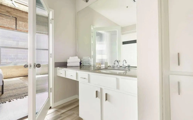 Reside Houston Dwntwn, Wyndham