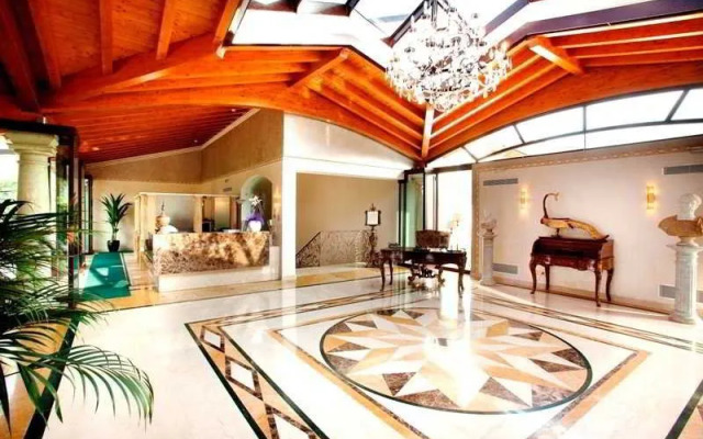 Monastero Hotel Suite & Wellness