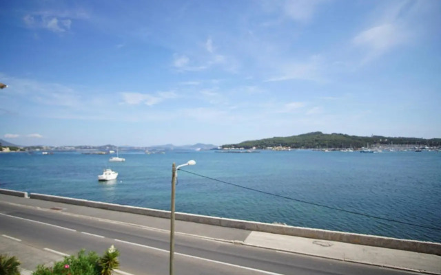 Grand studio avec vue mer !