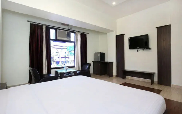 OYO 9243 Trumpets Hotel