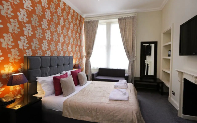 Palmerston Suites