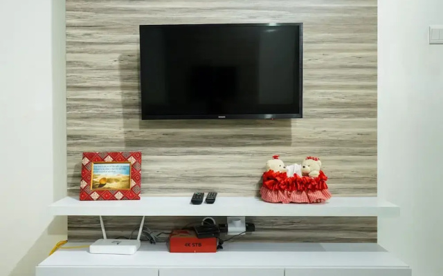 Cozy 2Br At Signature Park Grande Apartment