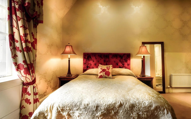The Mansion House Hotel