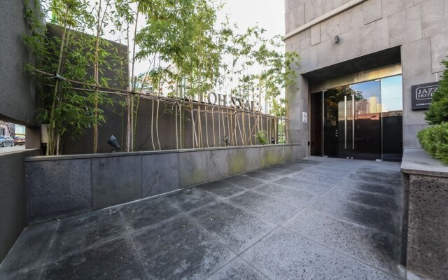 Moor Hotel by Aank Mokpo