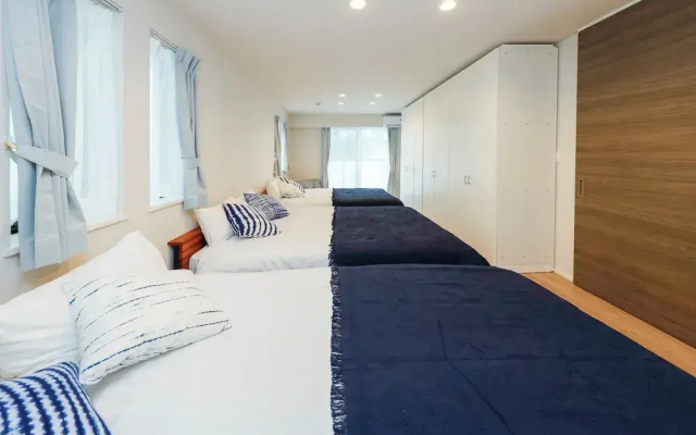 Pacific Coast Enoshima by Teranova