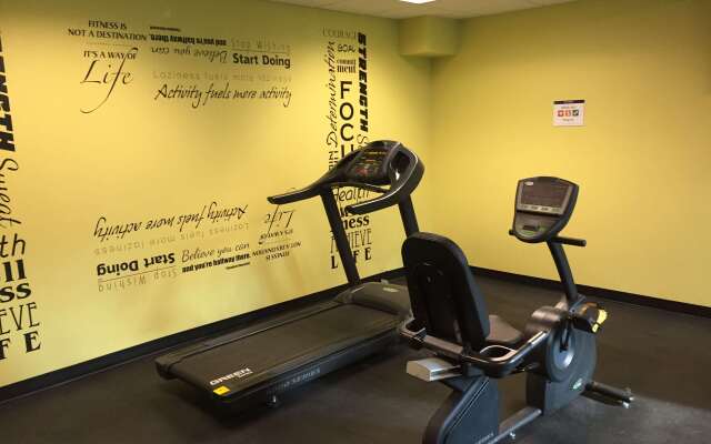 Best Western Plus Birmingham Inn & Suites