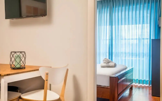 Avital Hotel