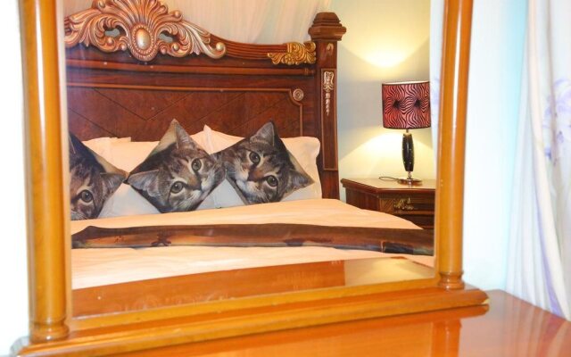 Serene Suites Hotel