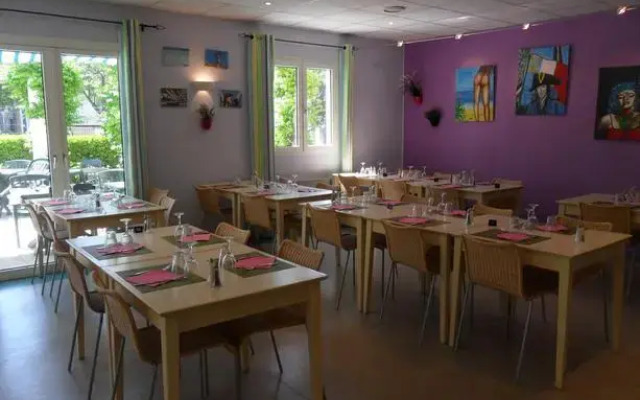 Arcadius Le Petit Hotel