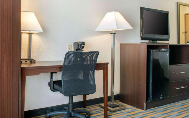 Quality Inn Noblesville - Indianapolis