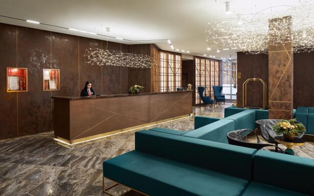 Crystal House Suite Hotel & SPA