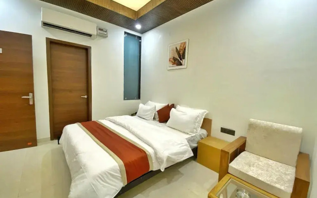 Luxe Stays