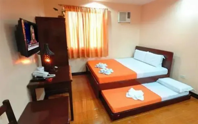 Rooms R Us - Voyagers Palace