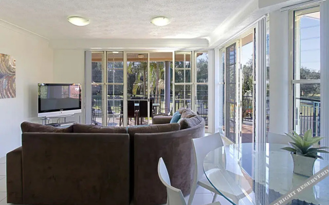 Sea Breeze Apartments
