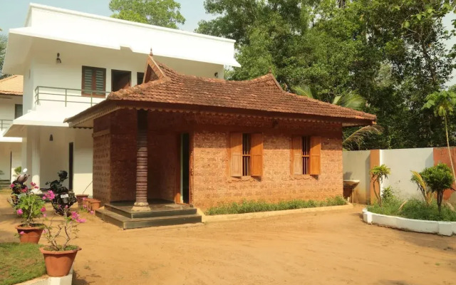 OYO 8839 near Vadackal beach Road