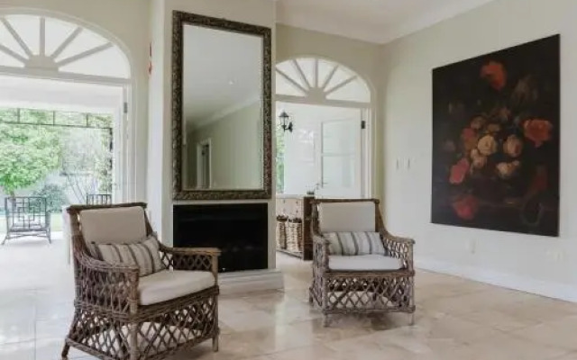 Mont d'Or Sandton Villas