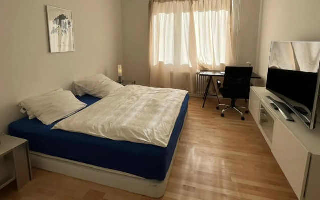 Cozy and fully equiped suite apartment at Ku'damm (80 m2)