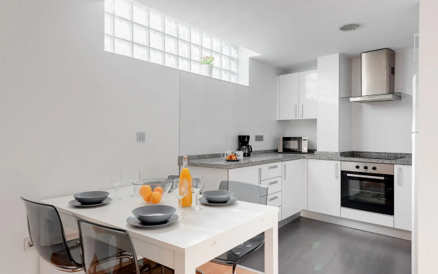 Apartamentos Globus by Be Alicante