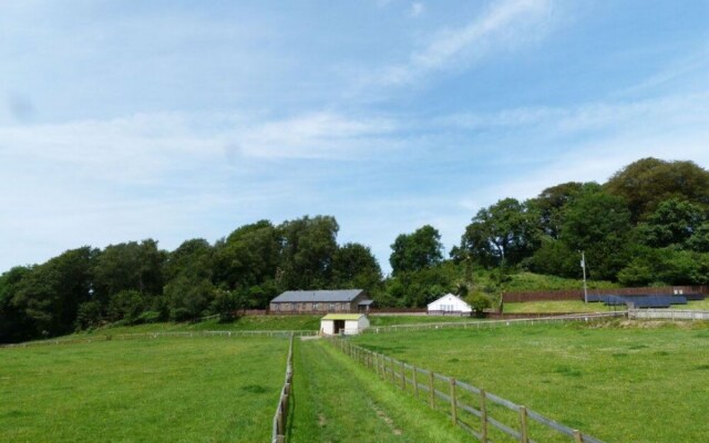 Holiday Home Cwm Tawel