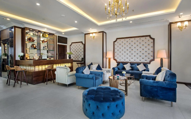 Halina Hotel & Apartment