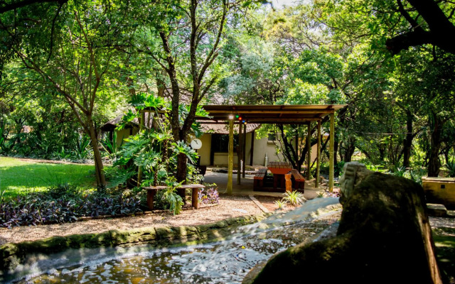 Shangrila Innibos Country Lodge